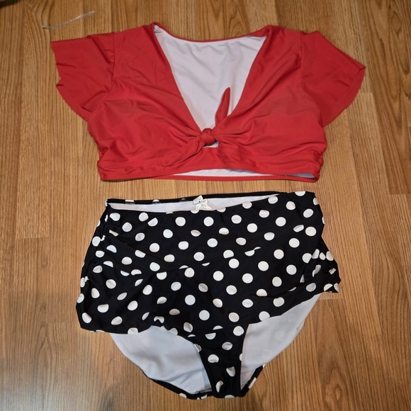 COCOSHIP Black and White Polka Dot Bikini - Picture 2 of 10